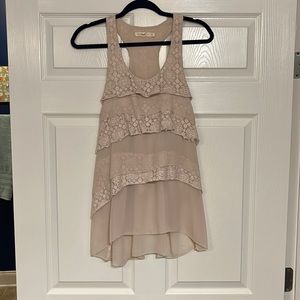 Size Medium Hazel tank top